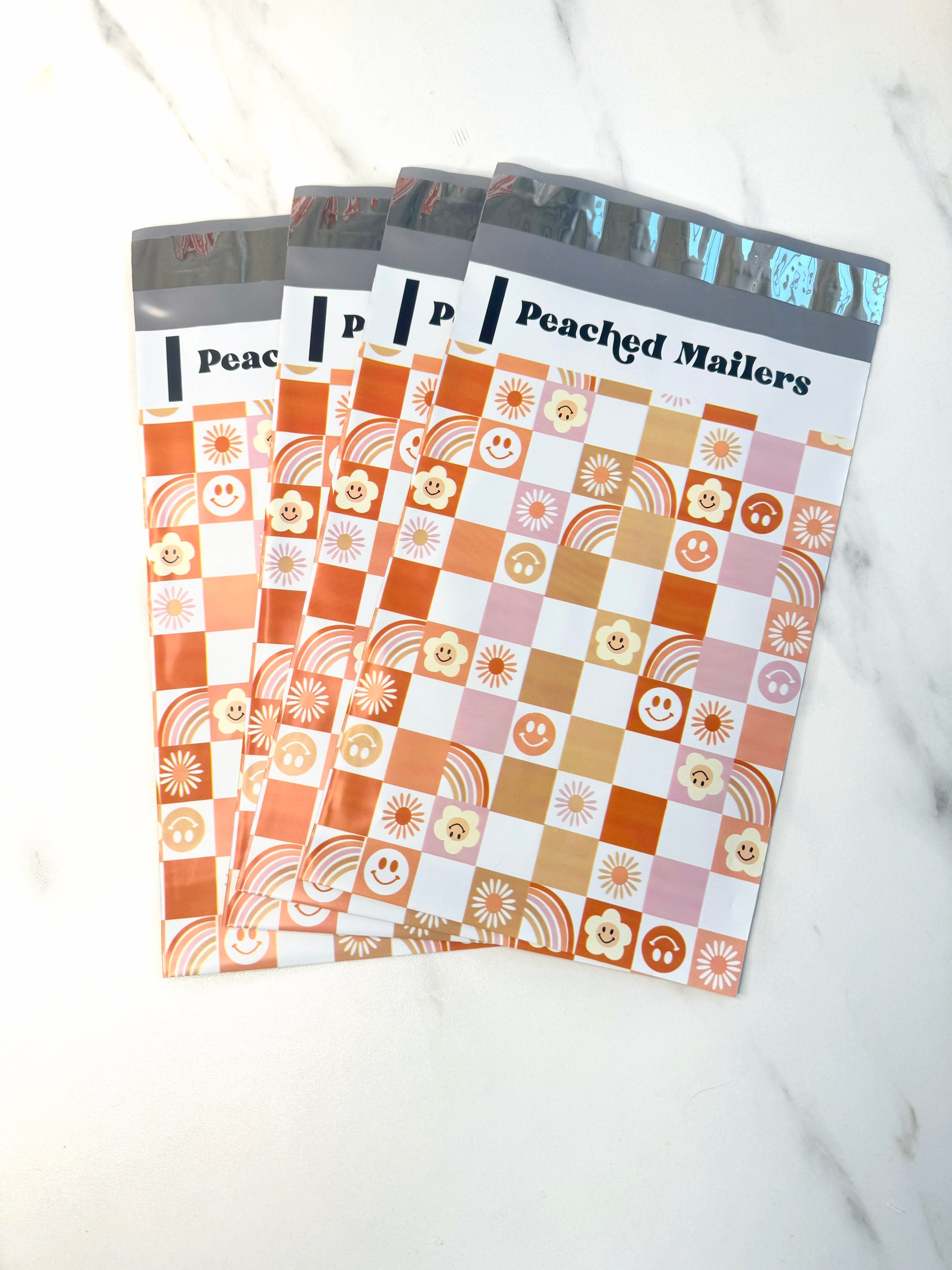 6x9" Retro Checkered Poly Mailers